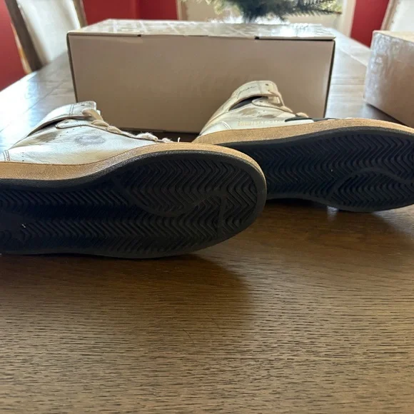 Golden Goose High-Top Sneakers Silver Sky Star with Passport and Box Size 36 - Picture 4 of 6